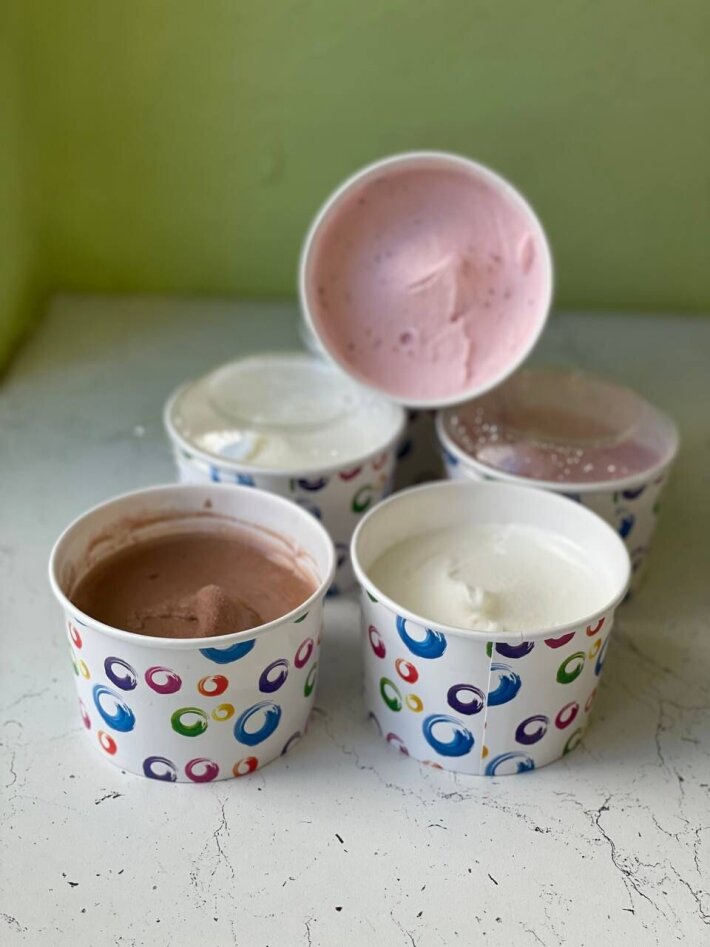 Мороженое клубничное