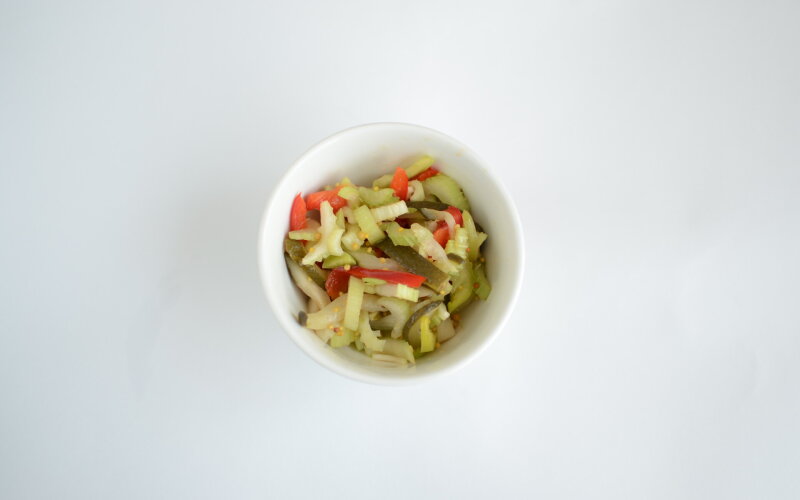 Салат сельдерей с овощами