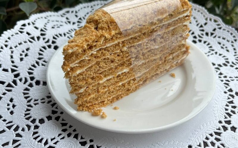 Торт "Медовик"