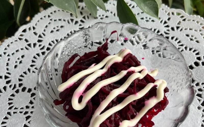 Салат из свеклы с майонезом
