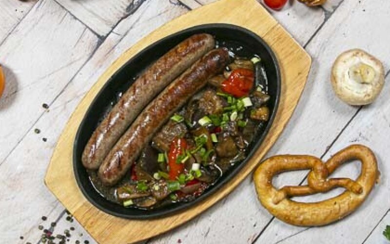 "Франкфуртские" с овощами