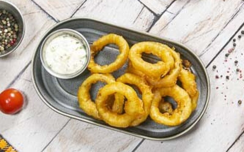 Луковые кольца в кляре