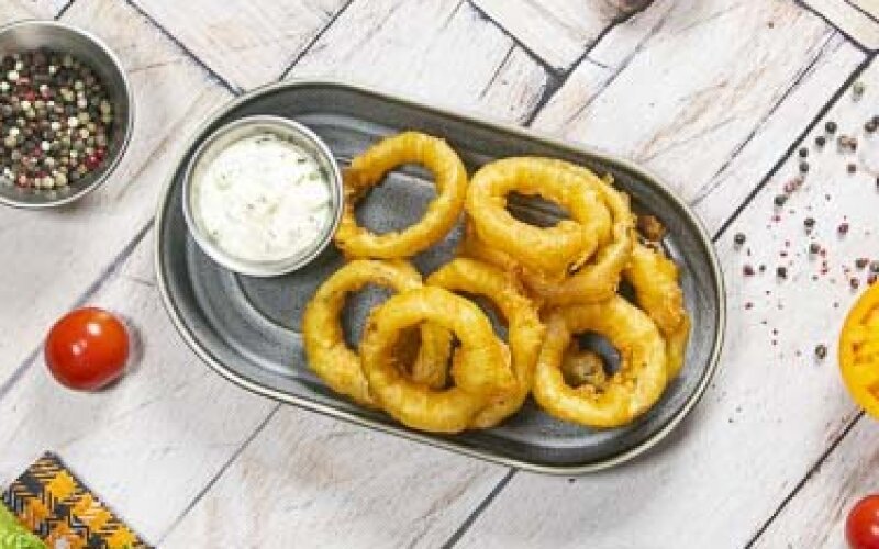 Луковые кольца в кляре