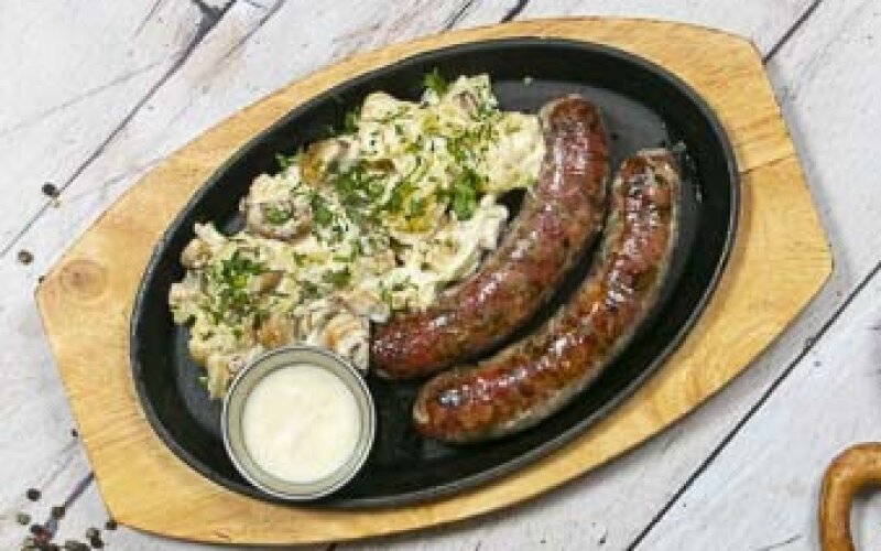 "Мюнхенские" с грибами и картофелем
