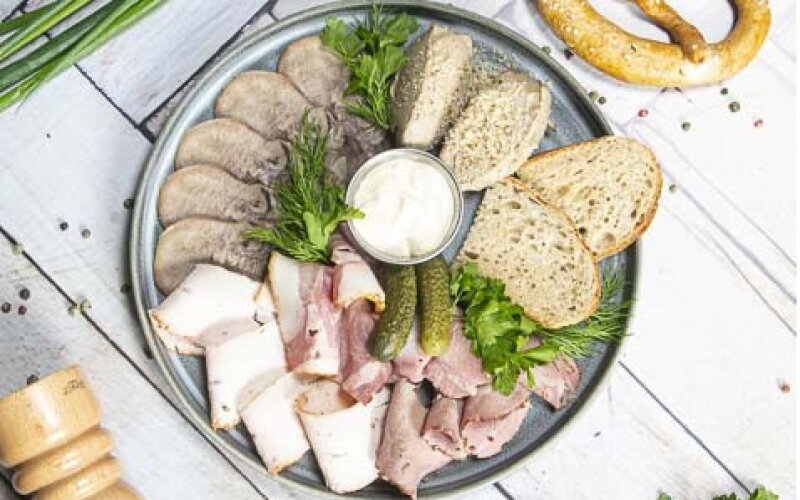 Мясные деликатесы