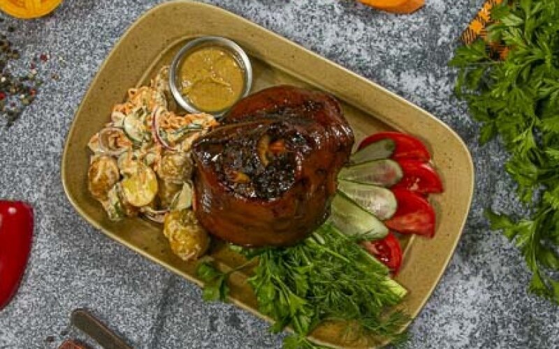 Рулька целая