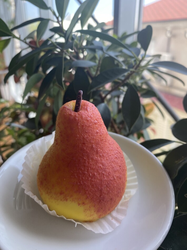 Пирожное груша