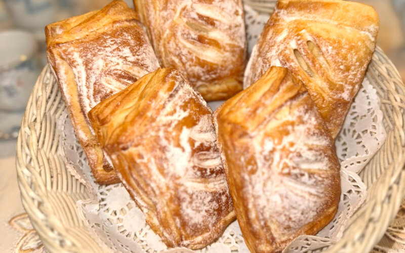Слойка с творогом