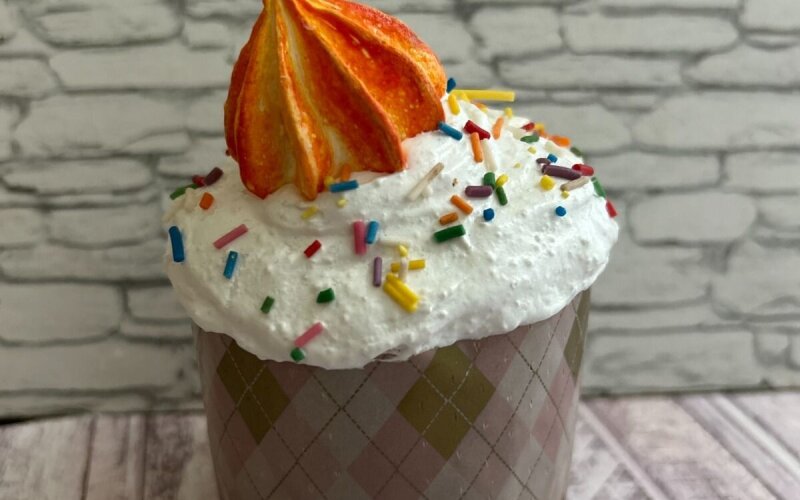 Кулич с изюмом