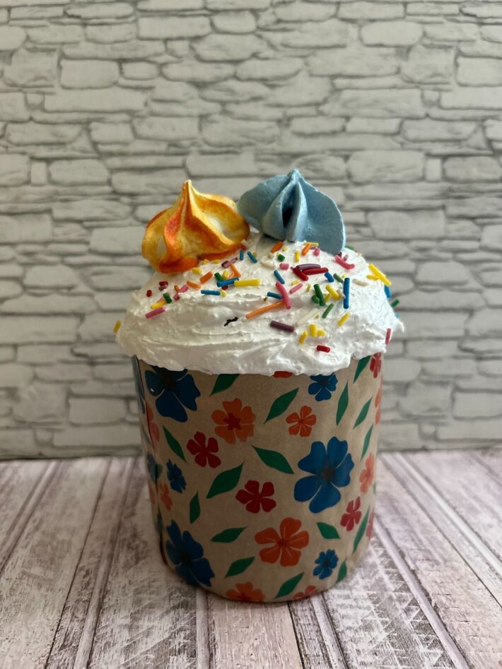 Кулич с изюмом