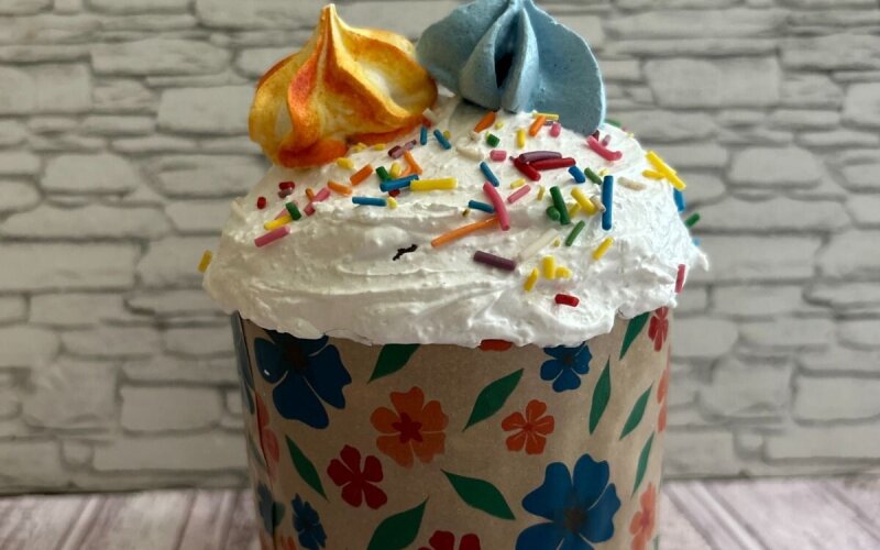 Кулич с изюмом