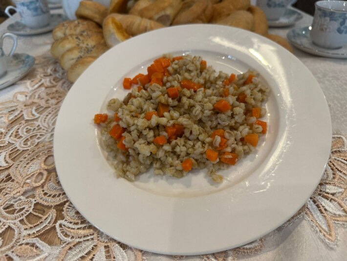 Перловка с морковью