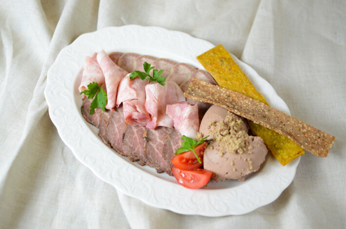 Мясное ассорти
