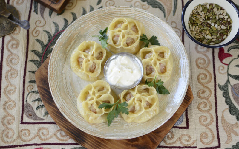 Манты с цыпленком