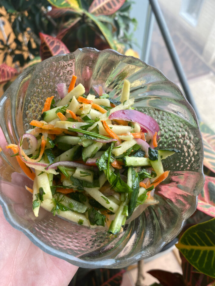 Яблоко с огурцом