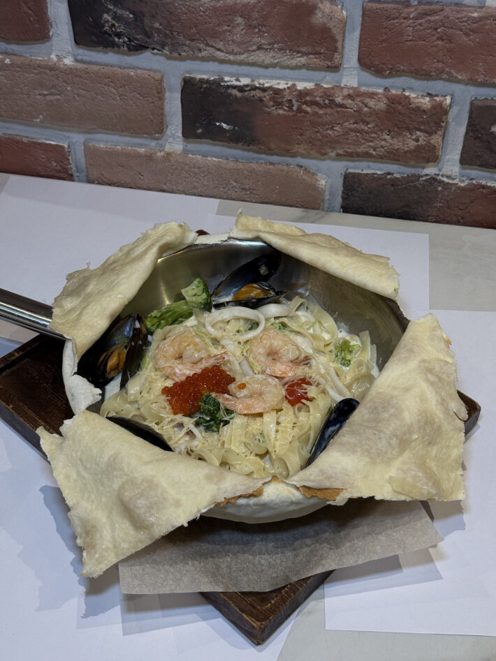 Запеченная паста с морепродуктами