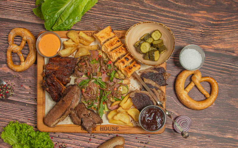 Блюдо Октоберфест 25