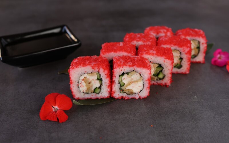 Ролл "Чикен Кани"