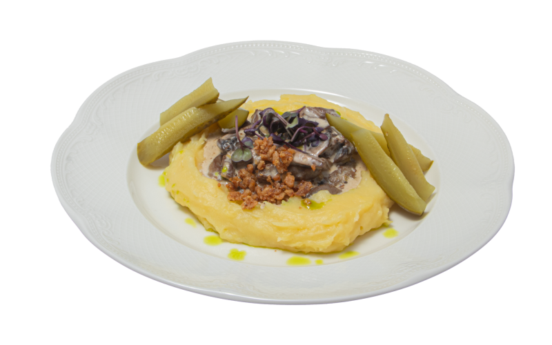 Бефстроганов из вырезки с пюре