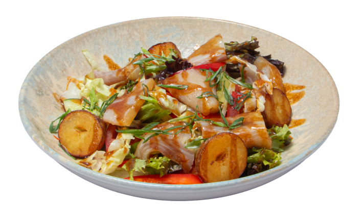 Салат с сомом по-Астрахански