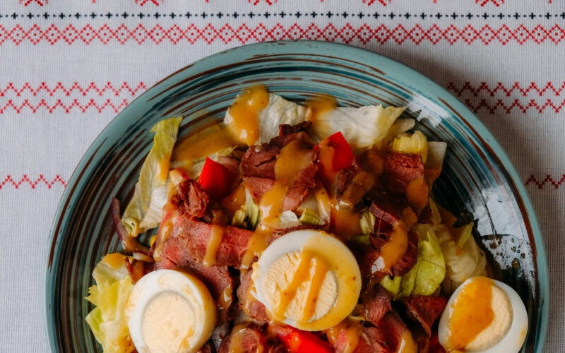 Салат с говядиной