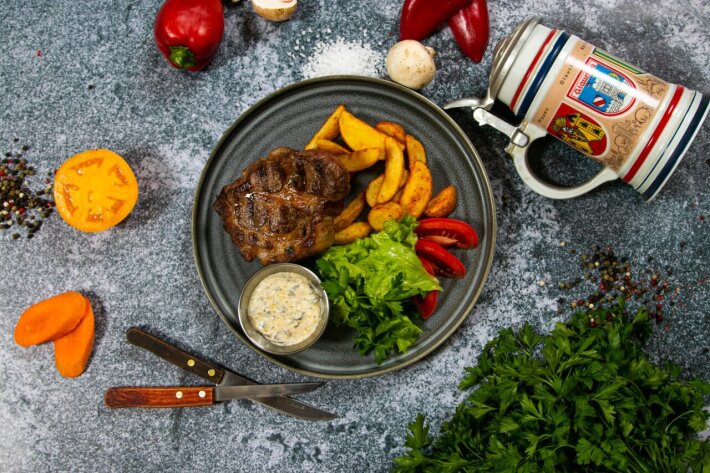 Стейк из свиной шеи