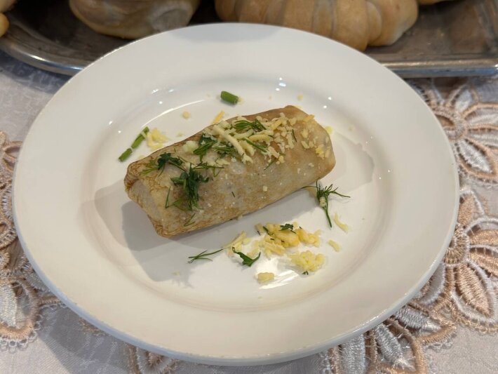 Блинчик с ветчиной и сыром