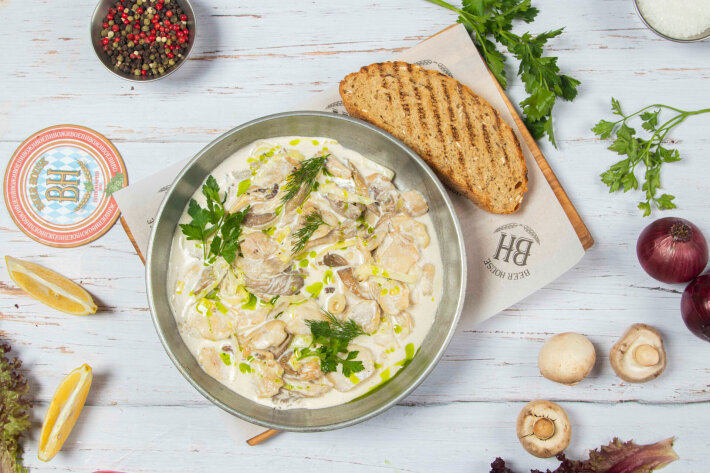 Щечки судака с вешенками