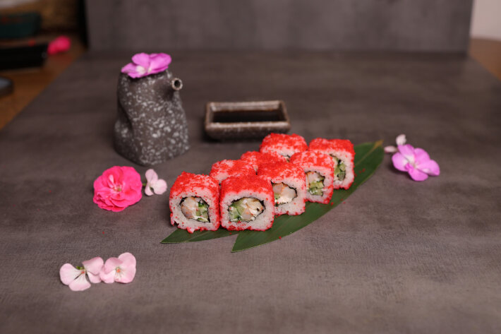 Ролл «Калифорния с креветкой»