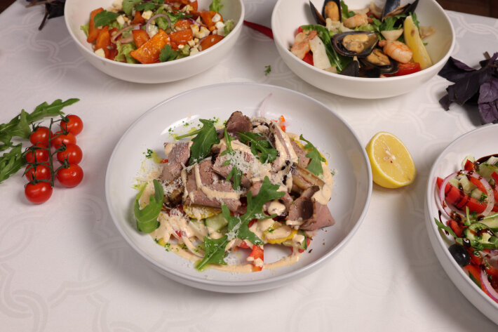 Салат с ростбифом и баклажанами