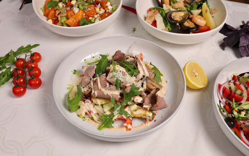 Салат с ростбифом и баклажанами