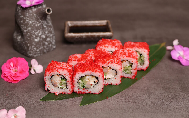 Ролл «Калифорния с креветкой»