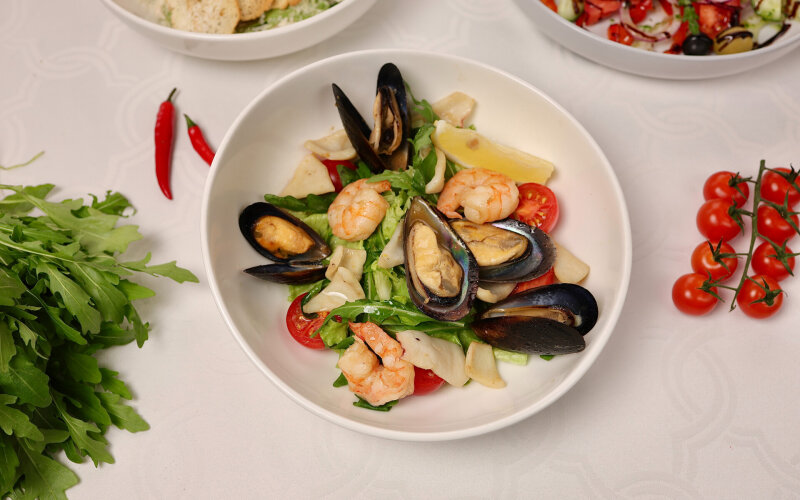 Салат «Теплое море»