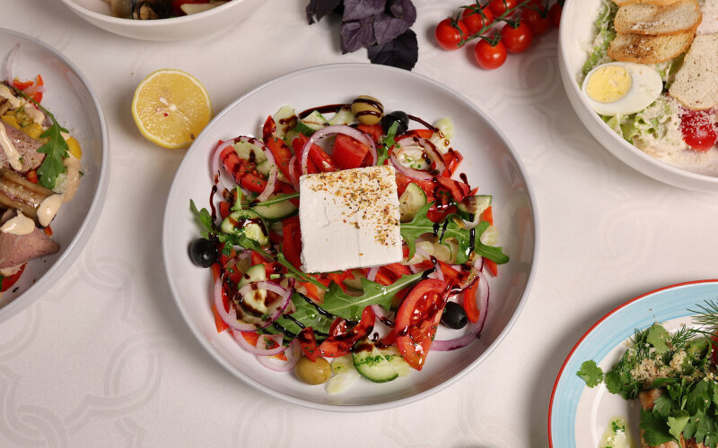 Афинский с брынзой