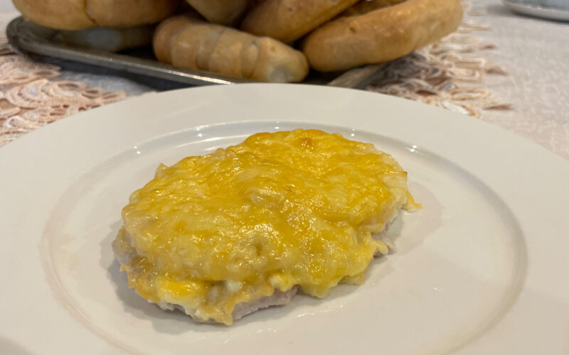 Курица с ананасом