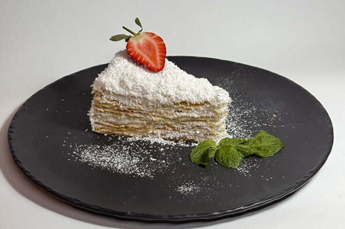 Торт Наполеон кокосовый