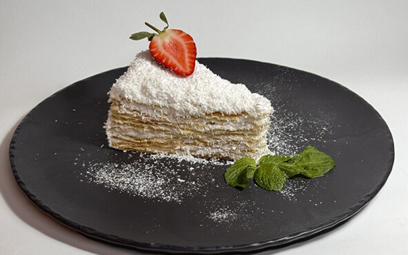 Торт Наполеон кокосовый