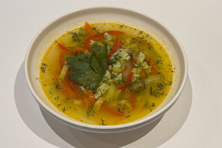 Овощной суп домашними клёцками