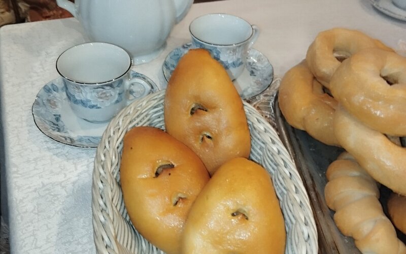 Пирожок с капустой постный