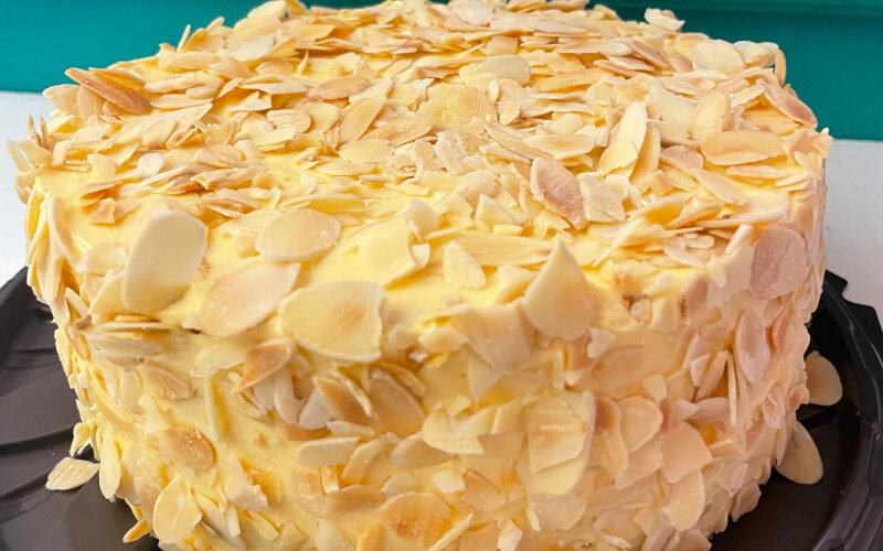 Миндальный