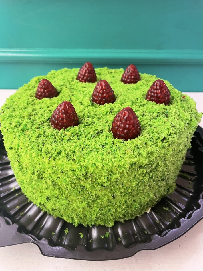 Изумрудный