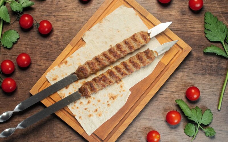 Люля-кебаб из свинины