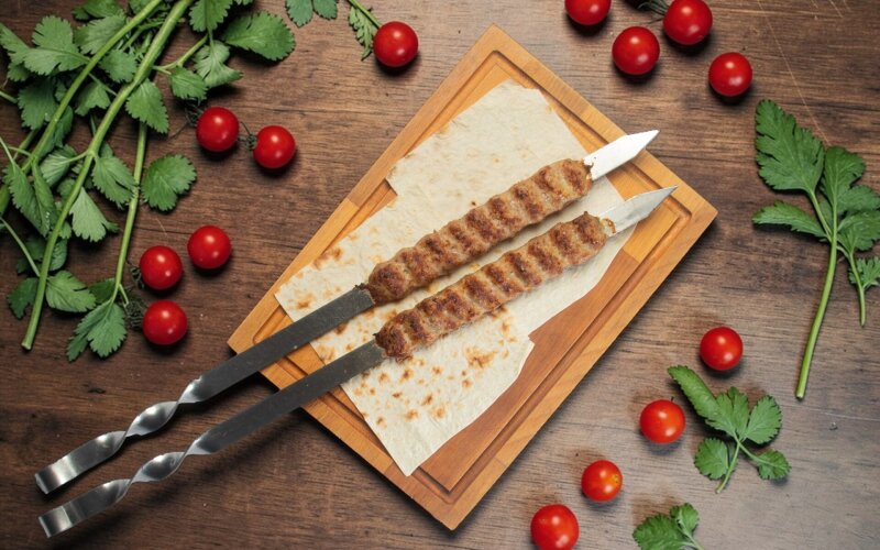 Люля-кебаб из свинины