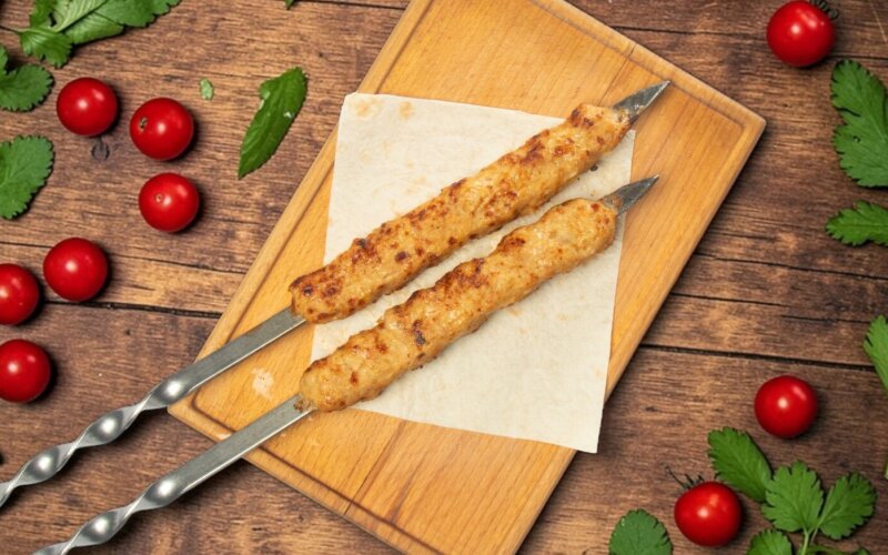 Люля-кебаб куриные с сыром