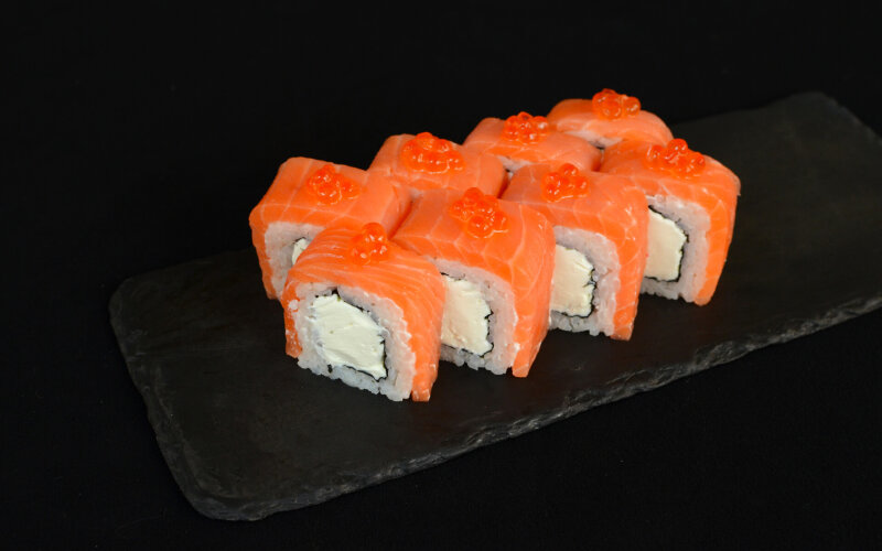 Филадельфия с красной икрой