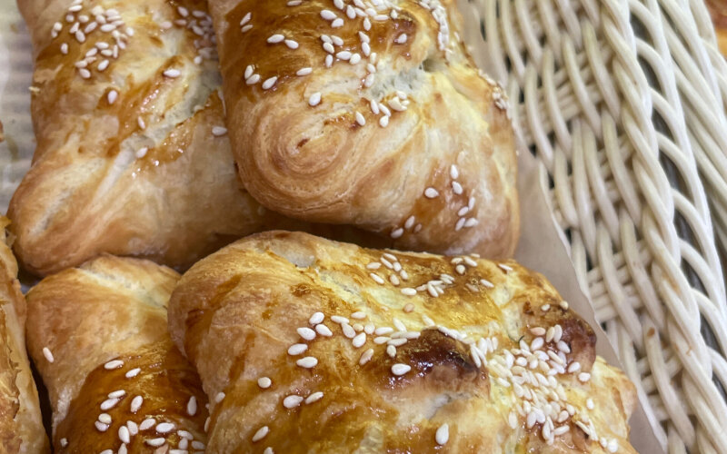 Слойка с курицей и картошкой