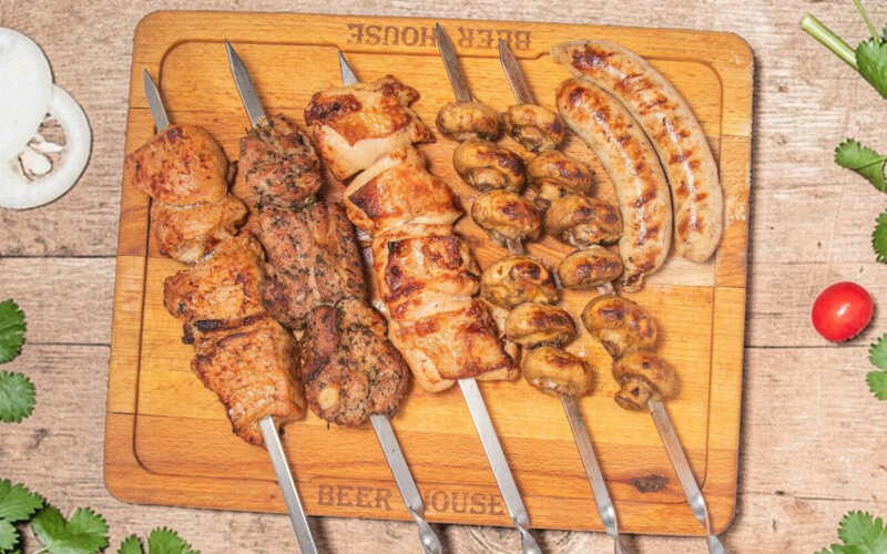 Сет «Мясо, уголь, два шампура»