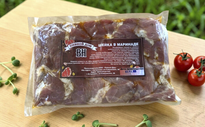 Шашлык из свиной шеи (сырой)