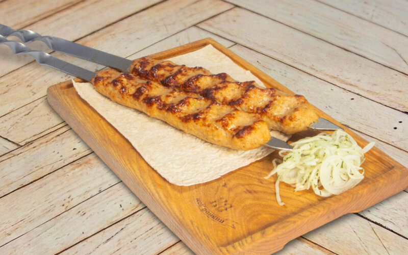 Люля-кебаб куриные с сыром