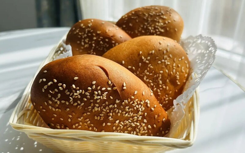 Пирожок с капустой